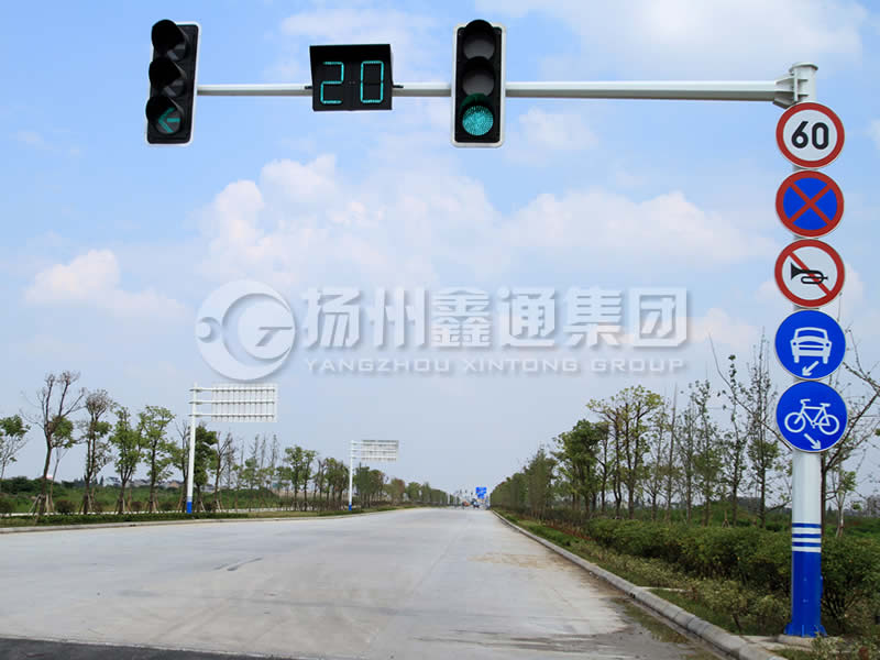 XHDG-036，八棱錐形信號燈桿